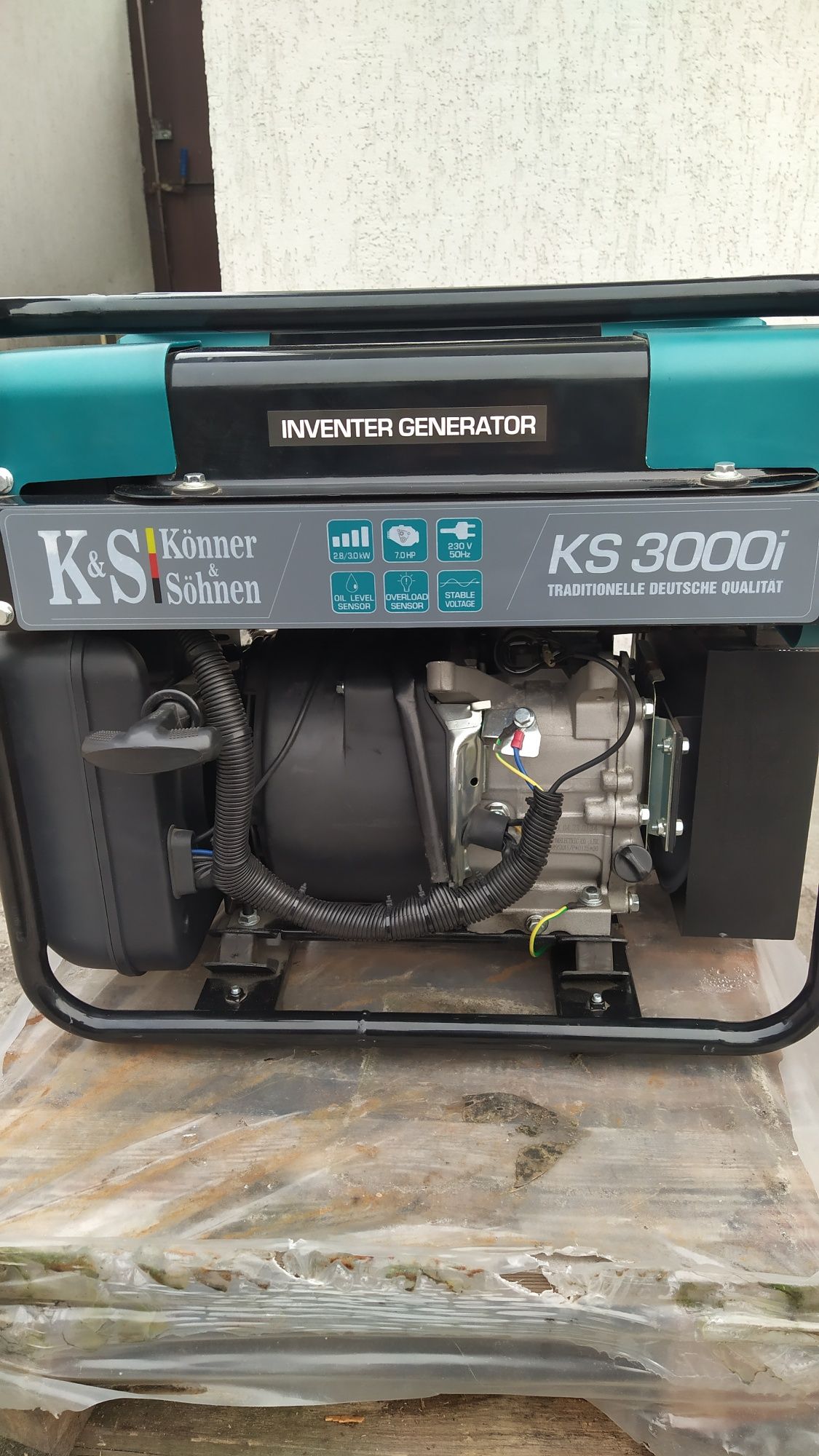 Бензиновий інверторний генератор K&S 3000i
