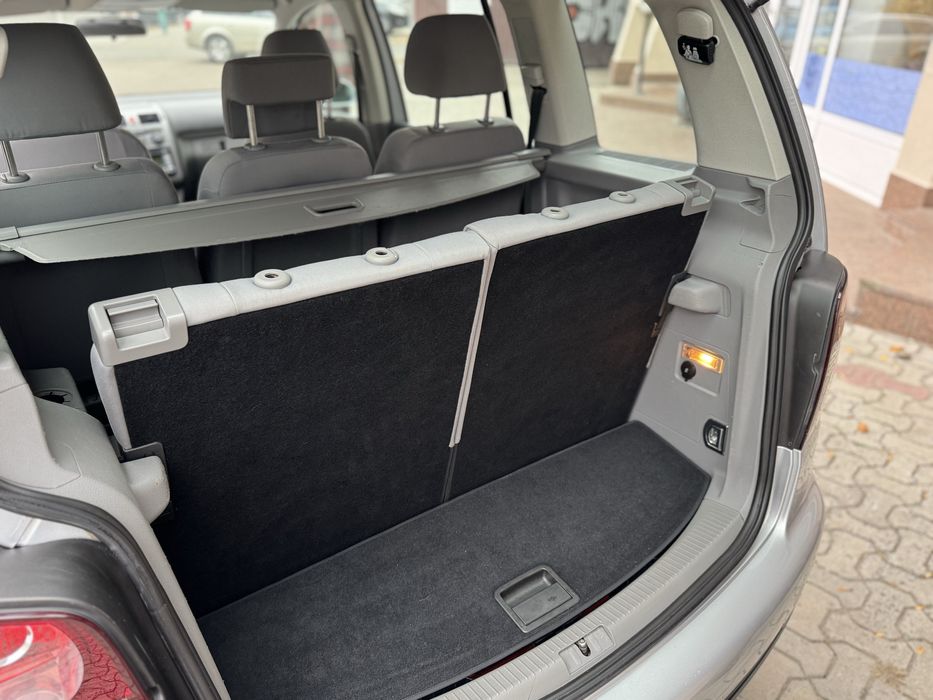 Фольксваген Туран 1.6mpi