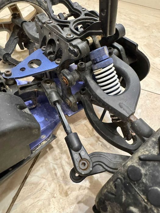 Carson Attac 1:5 model spalinowy RC