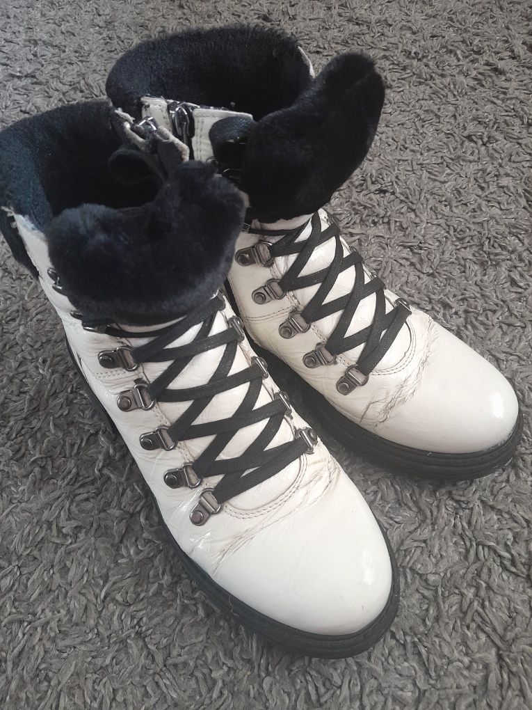Damskie buty zimowe Lasocki