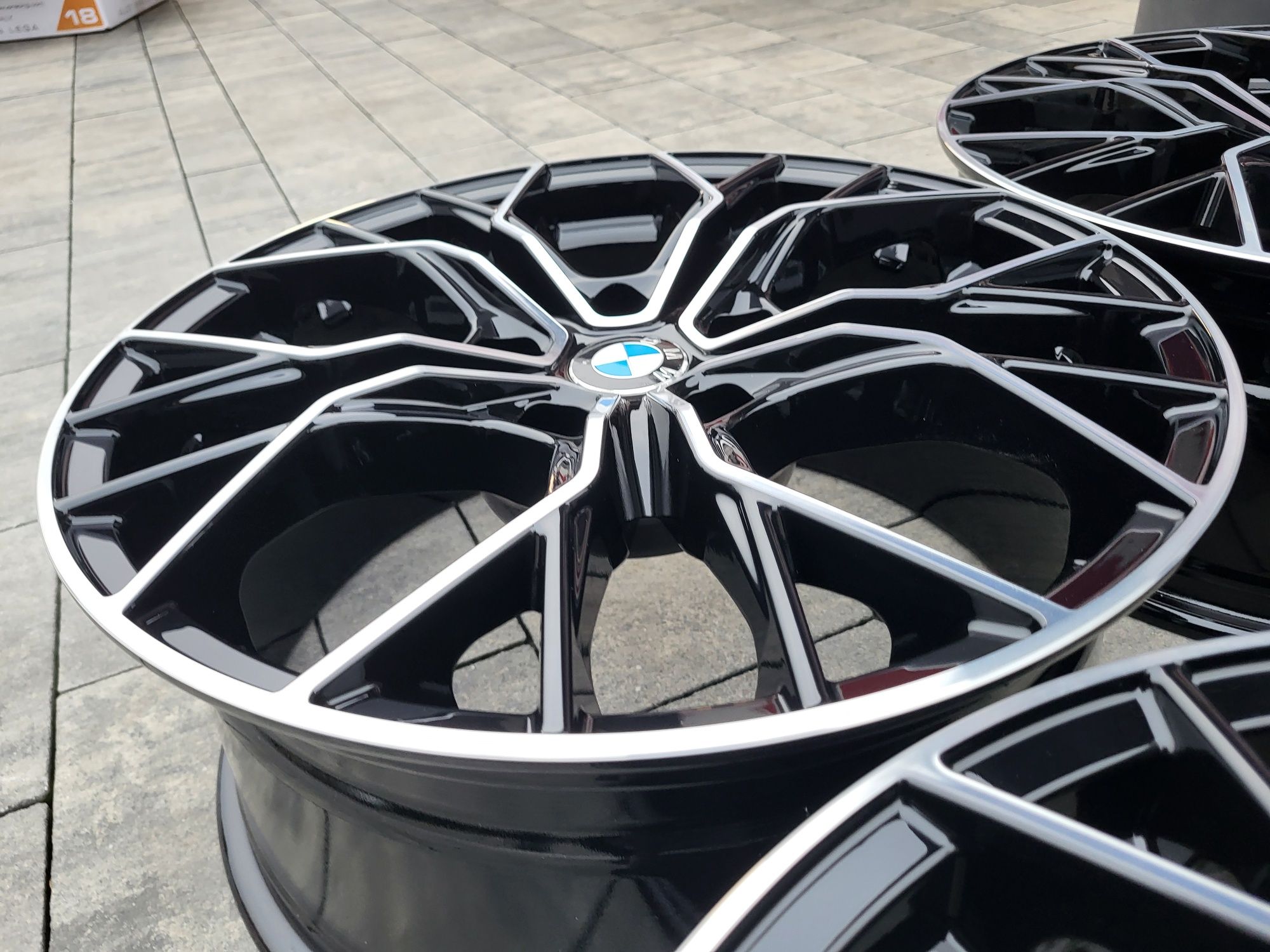 Alufelgi 18" 5x120 IS34 Bmw F30 F31 E90 E91 E92 X1 X3 NOWE!