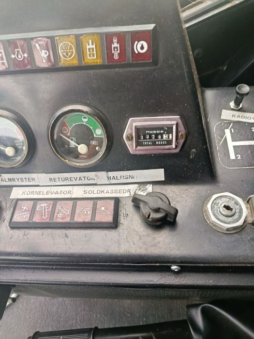 Зернозбиральний комбайн John Deere 1075 Гідро-4