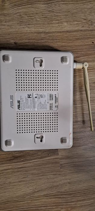 Router Asus WL-500gP V2