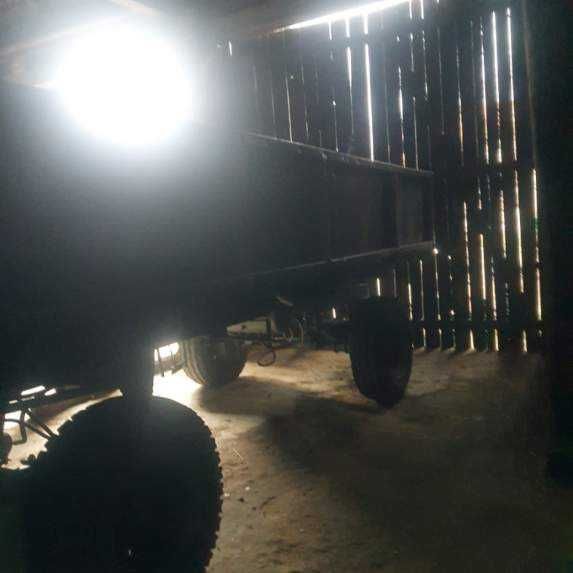 Przyczepa rolnicza wywrotka 8t, sprawna, zarejestrowana, dowóz do 30km