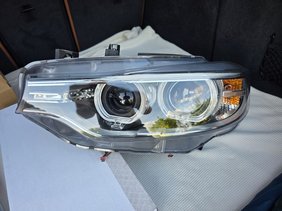 Farol BMW F36 - Usado