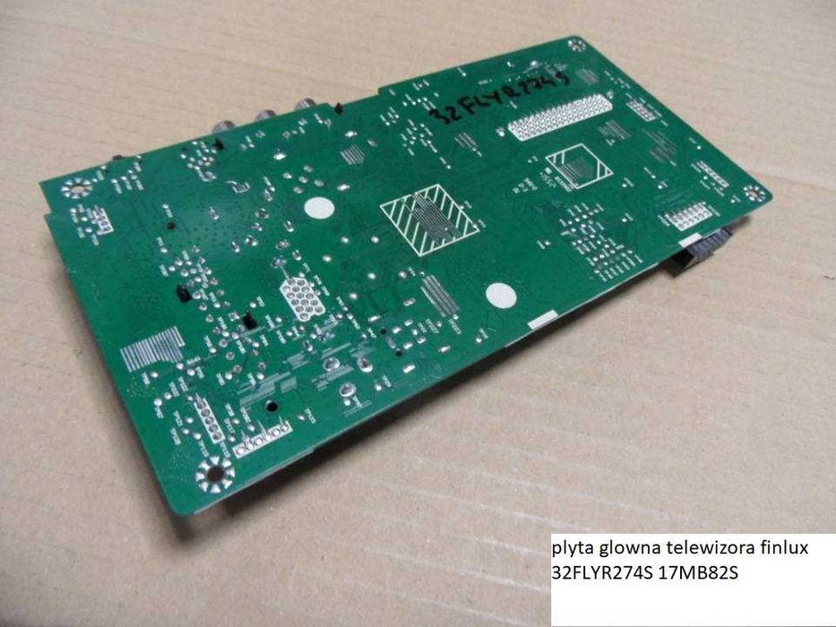 plyta glowna telewizora finlux 32FLYR274S 17MB82S
