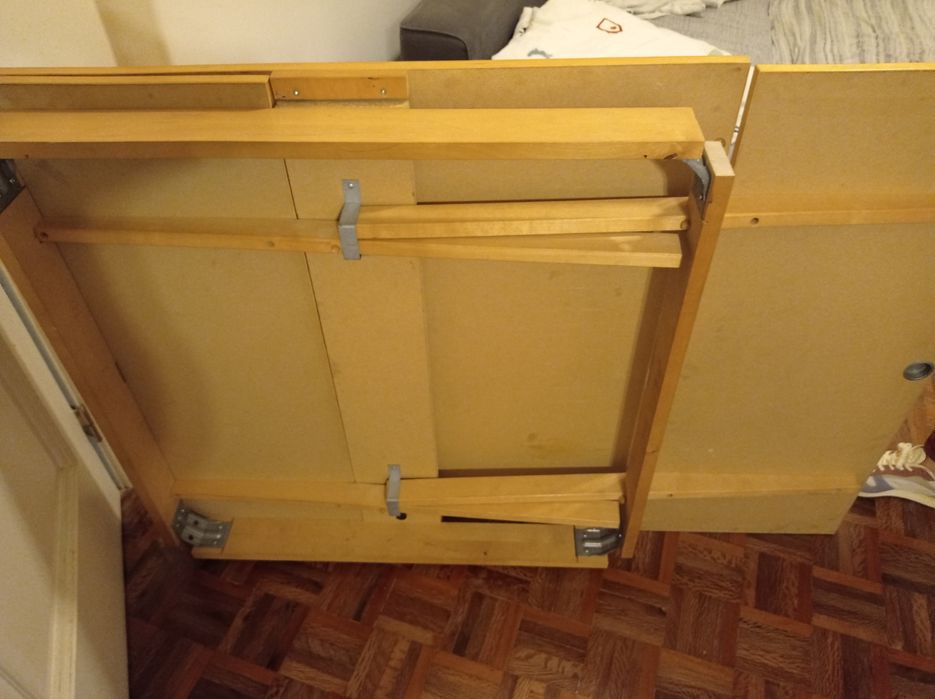 Mesa IKEA cor bétula