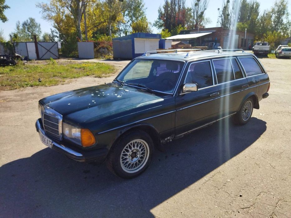 Продам  mercedes w 123  , 3.0 дизель