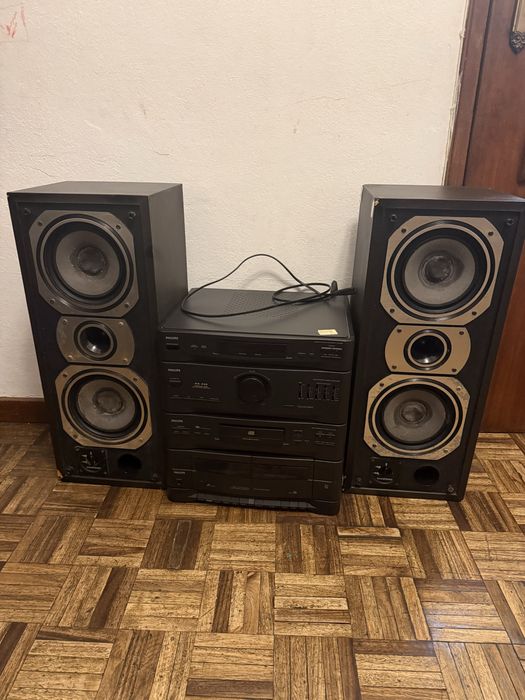 Radio com duas colunas