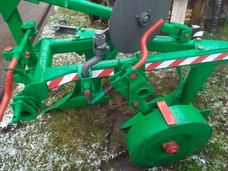 Pług , koło , krój , słupica , części do rozrzutnika 3,5t, Rama ,burty