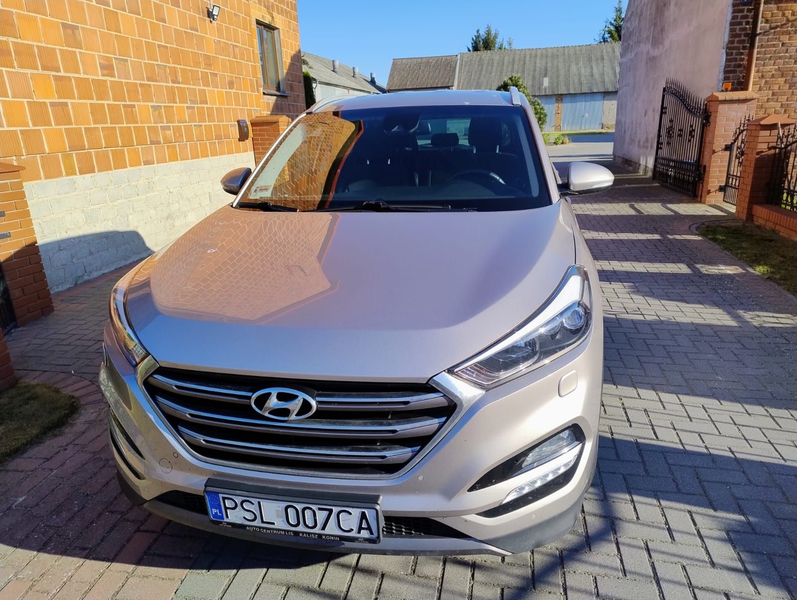 Hiunday Tucson 2.0 diesel 2016r nanual 136kM