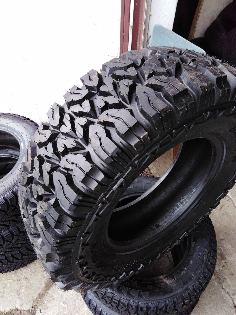 Opony Equipe 225/65 R16 Wrangler 4x4