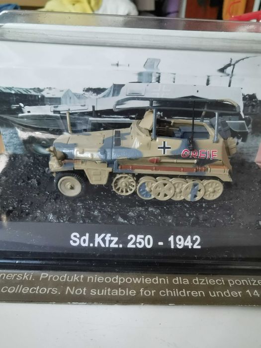 Zabawki samochody kolekcjonerskie