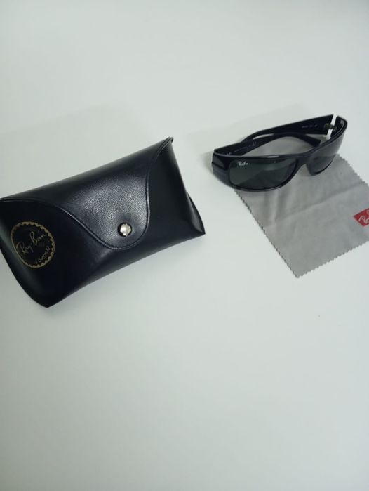 Óculos Escuros Rayban