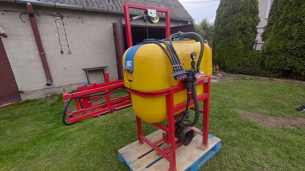 Opryskiwacz ciągnikowy 300 l glebogryzarka