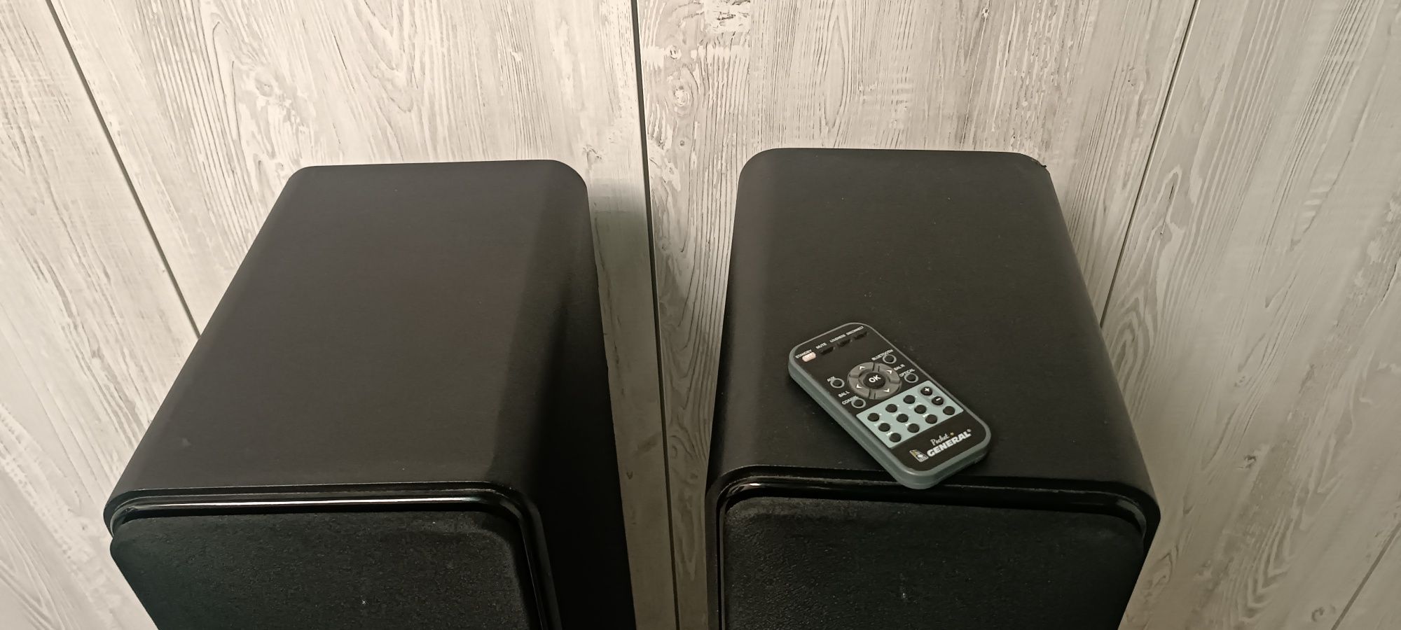 Kolumny aktywne podłogowe Bluetooth 120W RMS