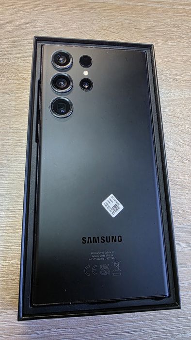 Samsung Galaxy S 23 ultra