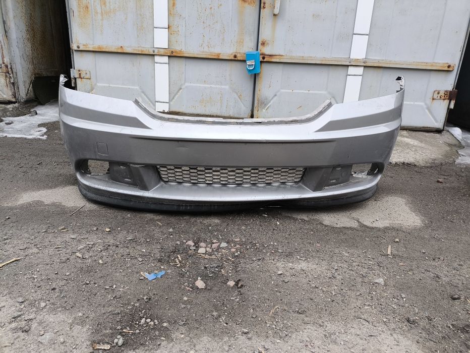 ПІВВІСЬ передня ПРАВА DODGE JOURNEY 3.6 пердній привід