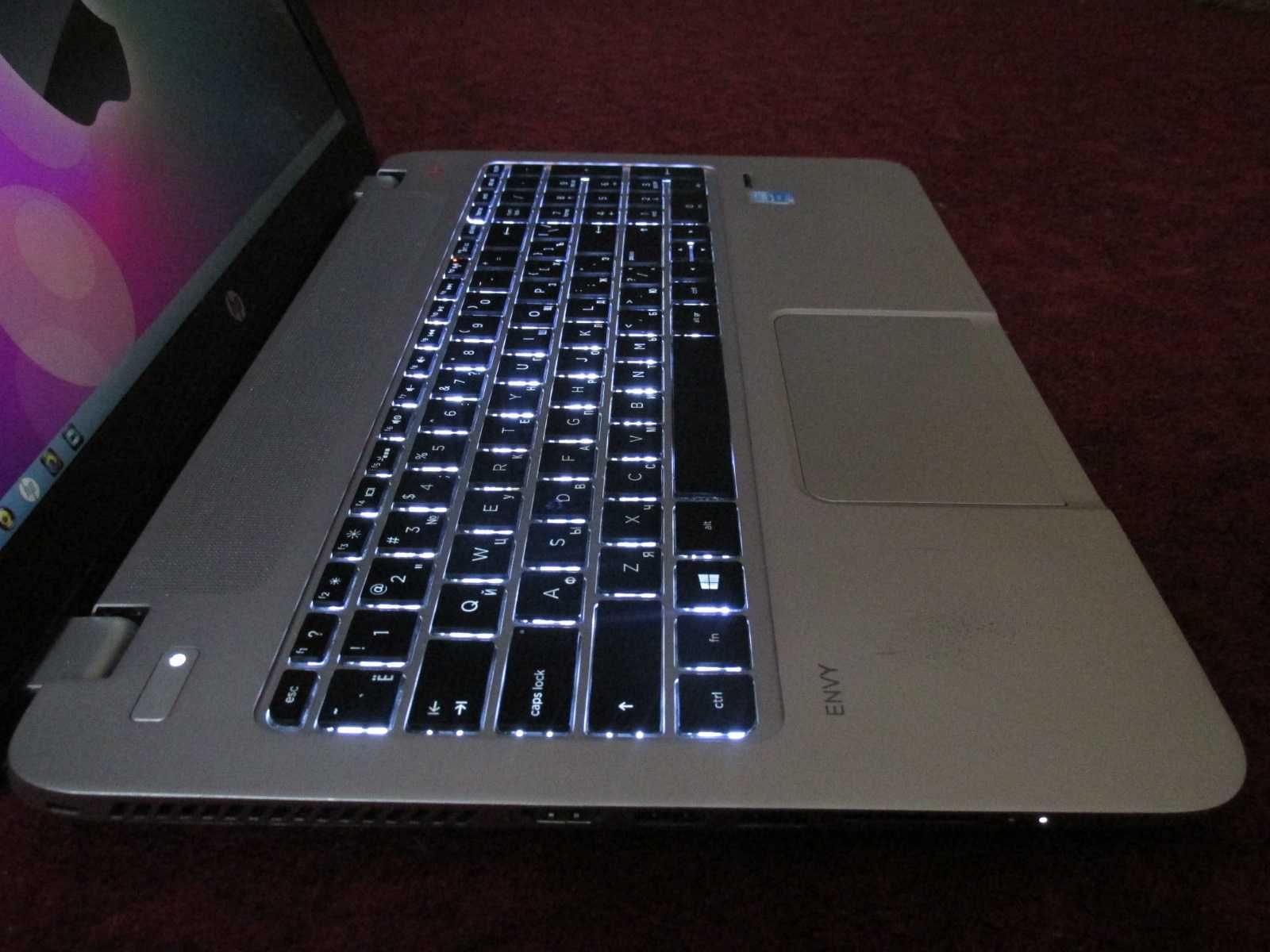 ІГРОВИЙ Ноутбук ТОП HP/IPS/ +i7 8 ядр-4.8Ghz!+Geforce 4GB+16Gb DDR4