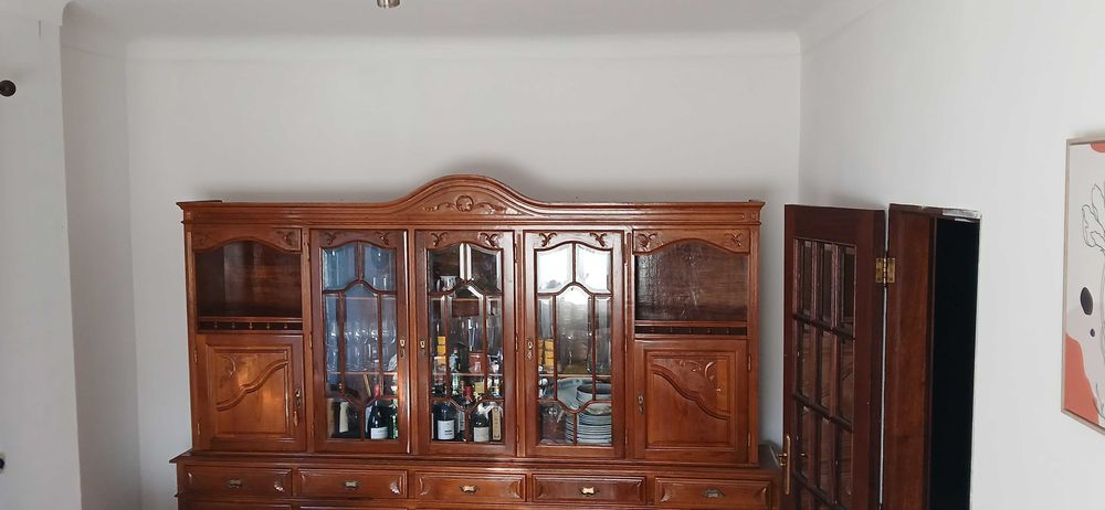 Armário De Sala Em excelente estado