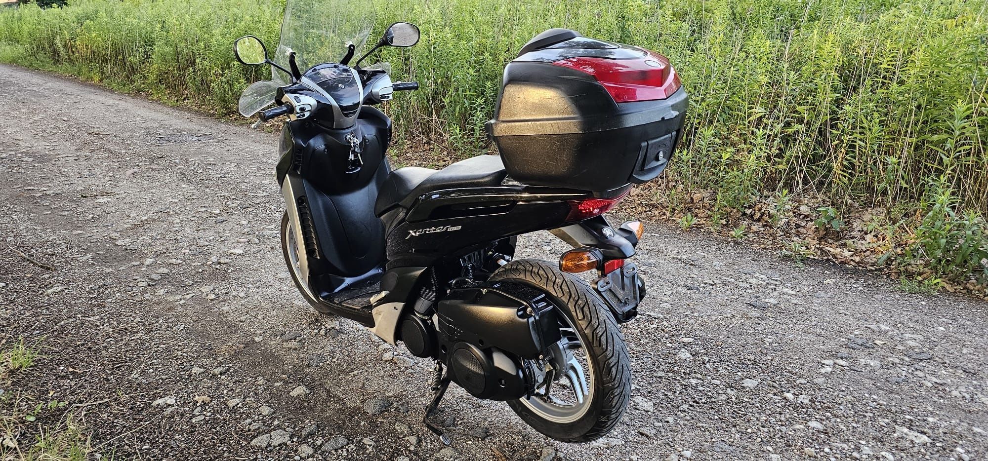 Skuter Yamaha Xenter 125cm Xmax Sh Pcx kat.B niskim przebieg Warszawa