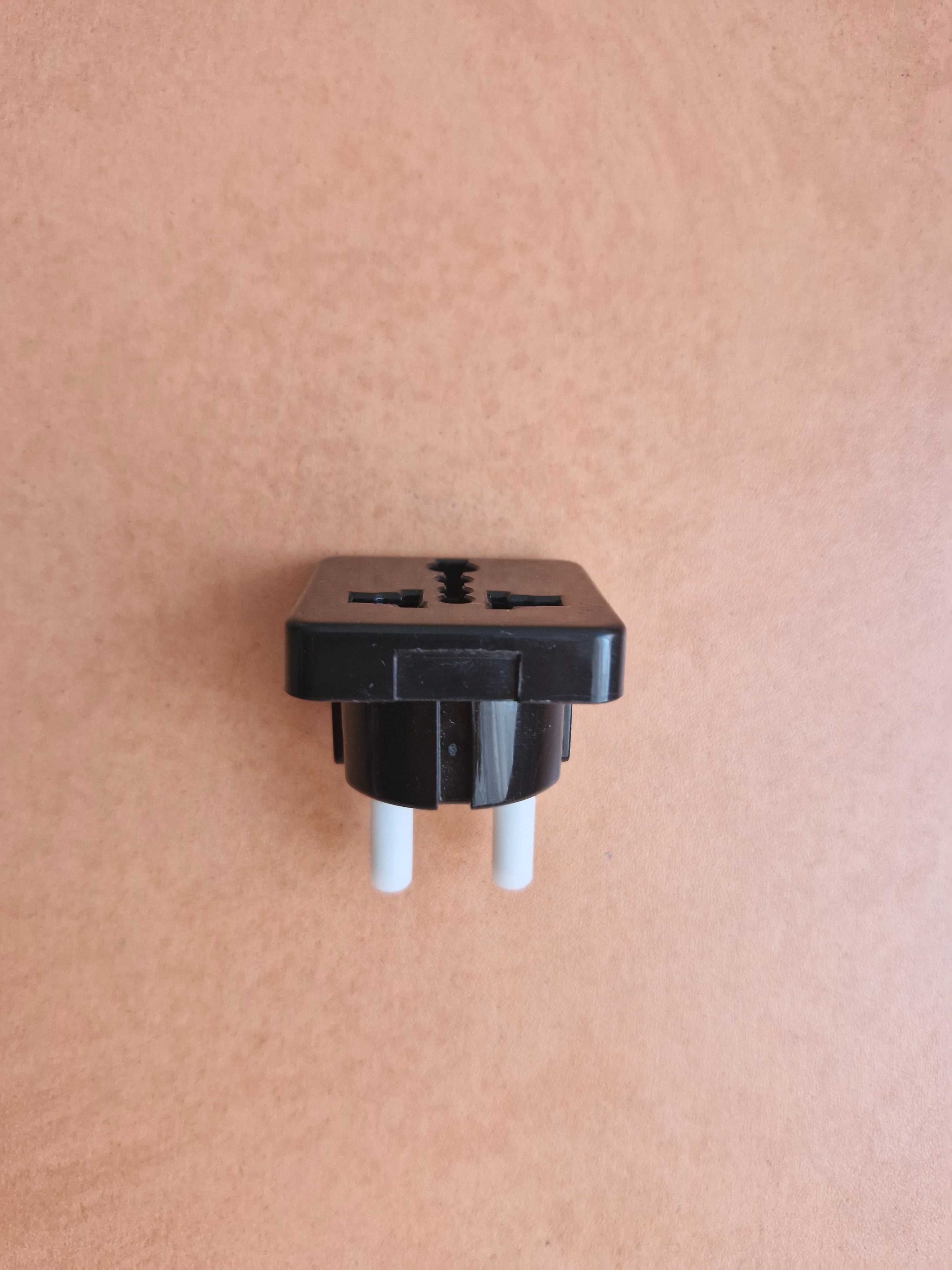 Angielska Wtyczka Adapter Przejściówka UK na PL
