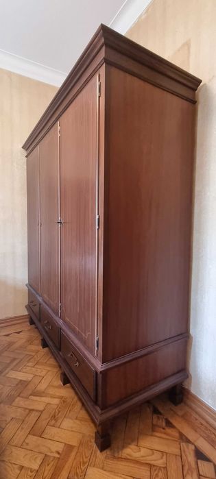 Mobilia antiga de quarto - Cama de Solteiro