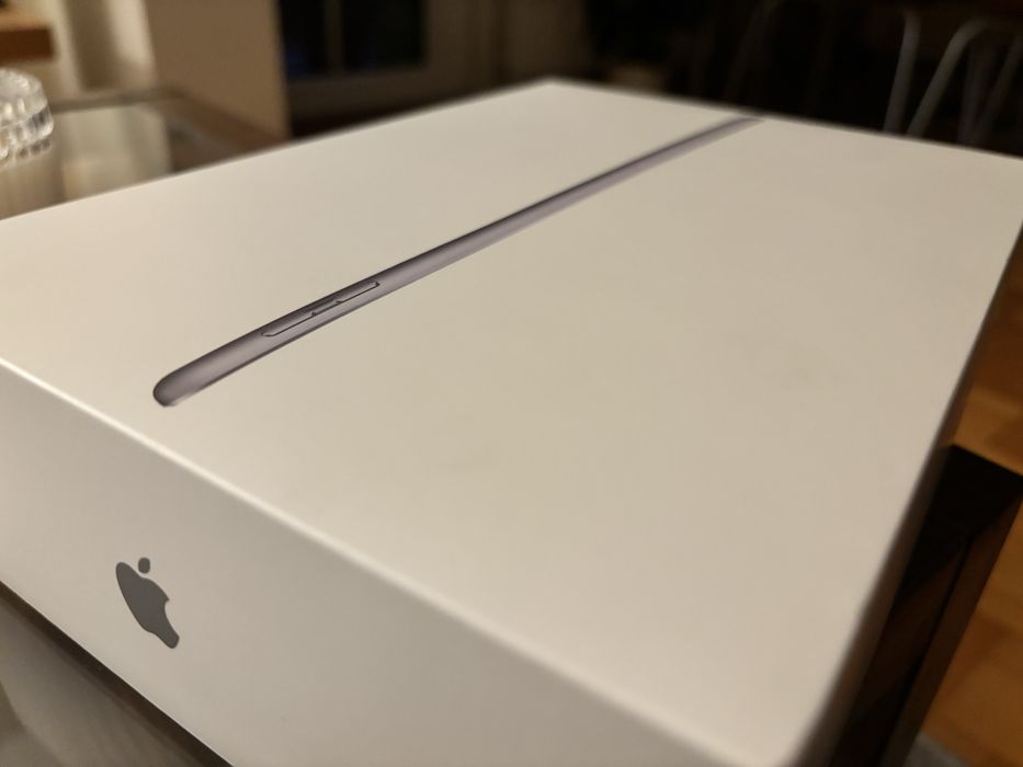Tablet APPLE iPad 9.7" 6 gen. 32 GB Wi-Fi Gwiezdna szarość