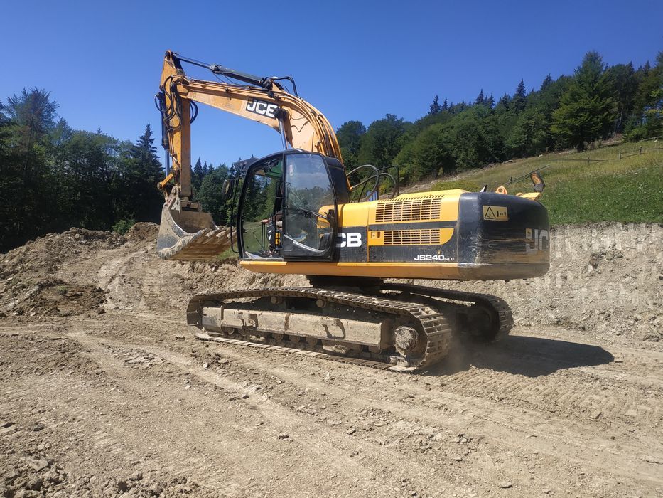 Послуги, оренда екскаватора.Гідромолот. Копання та чистка озер.