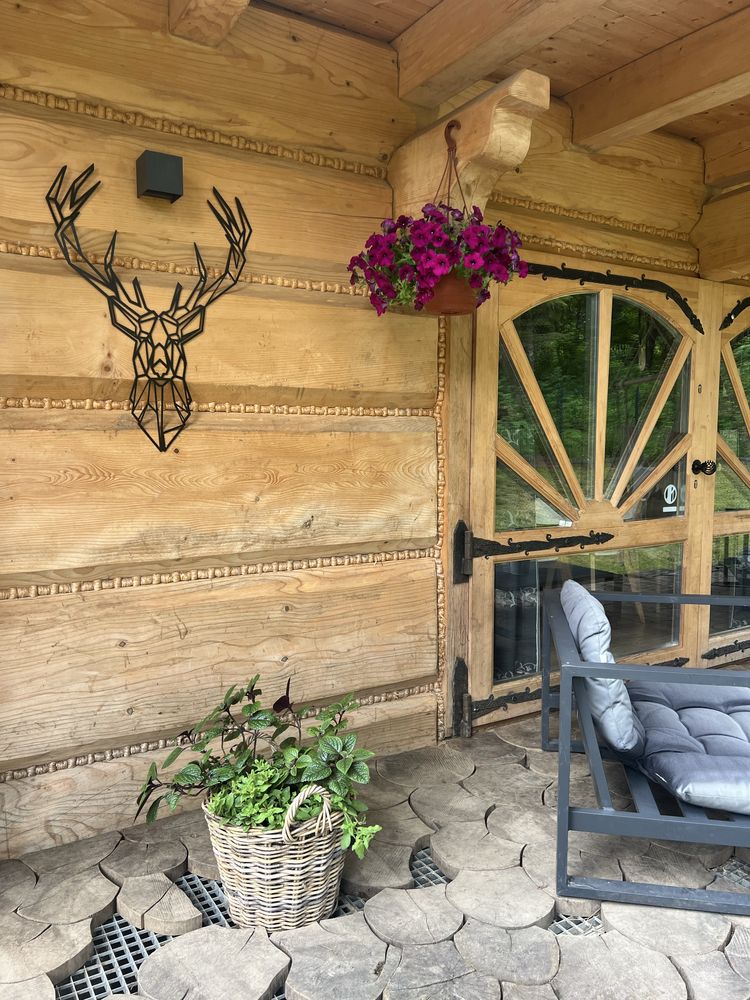 ZAKOPANE - drewniany domek z bali w lesie z gorącym jacuzzi 1-8 osob