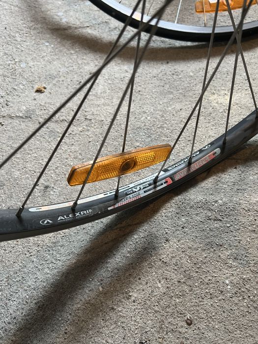 Cześci rowerowe PLUS Koła 26 cali Cena za wszystko