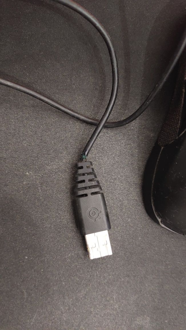 sprzęt  steelseries  podkładka i myszka + składane biurko komputerowe