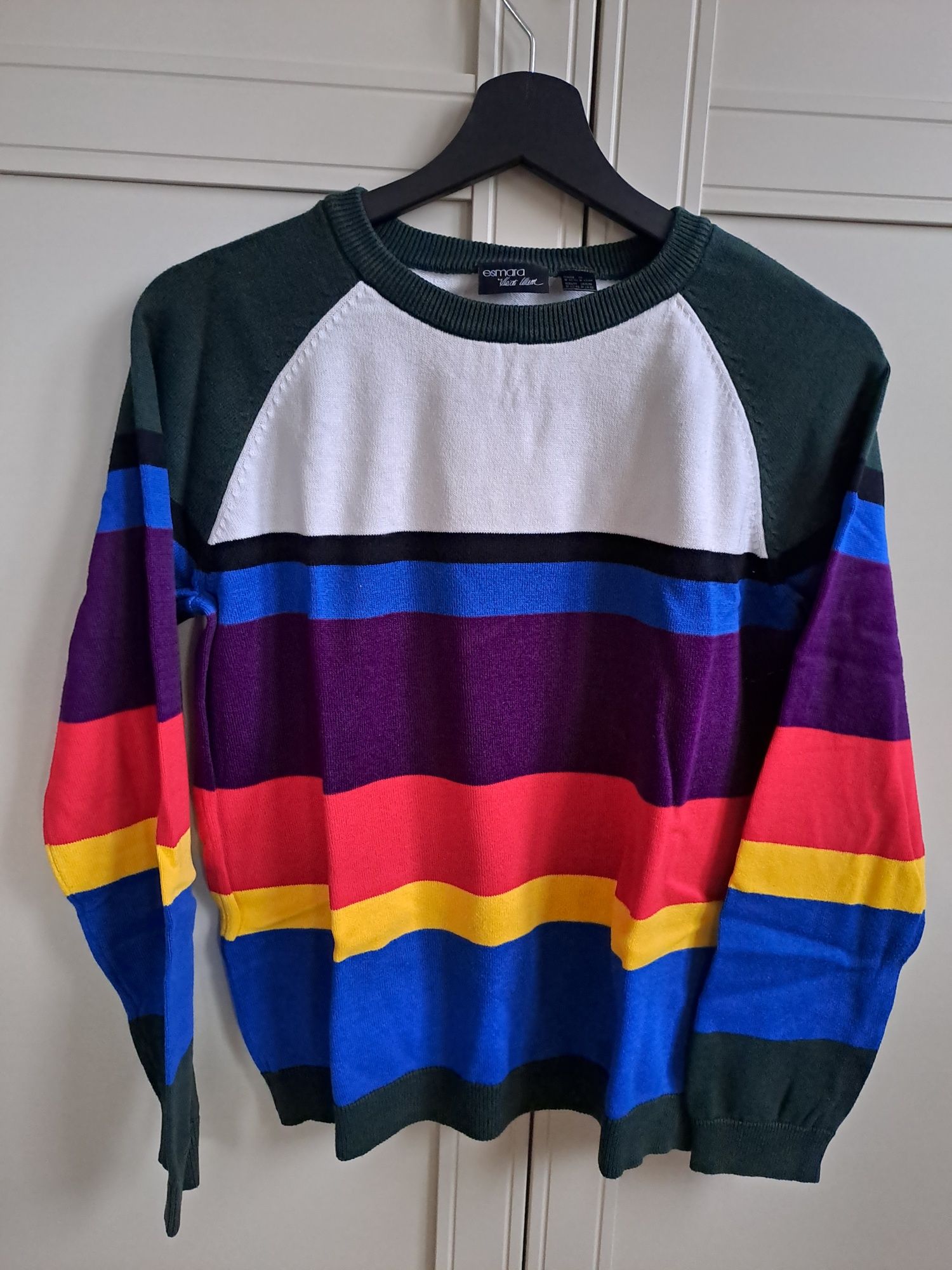 Sweter kolorowy Esmara