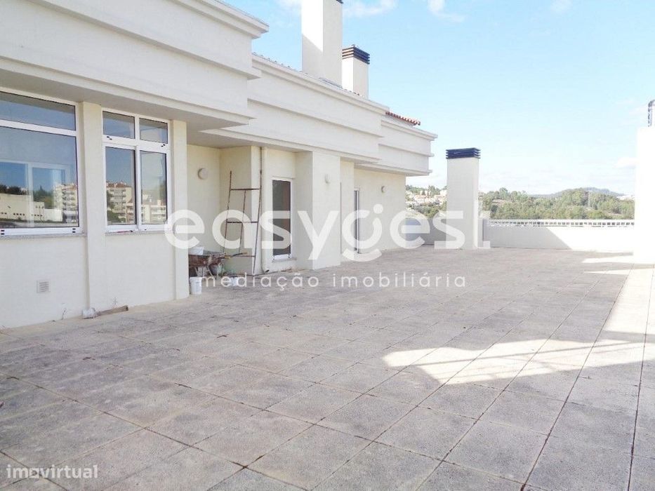 Apartamento T2 Triplex - Viseu