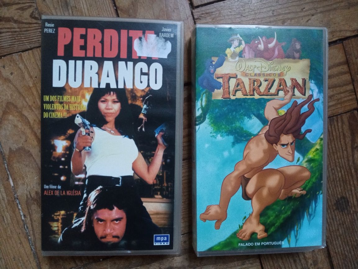 VHS cassete 2 Disney crianças e 1 adultos