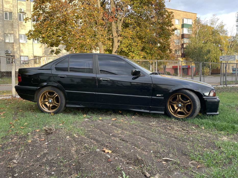 BMW e36 325 м50б25