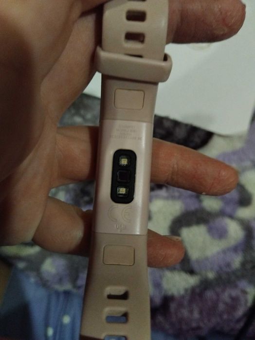 Фітнес годинник Huawei Band 4