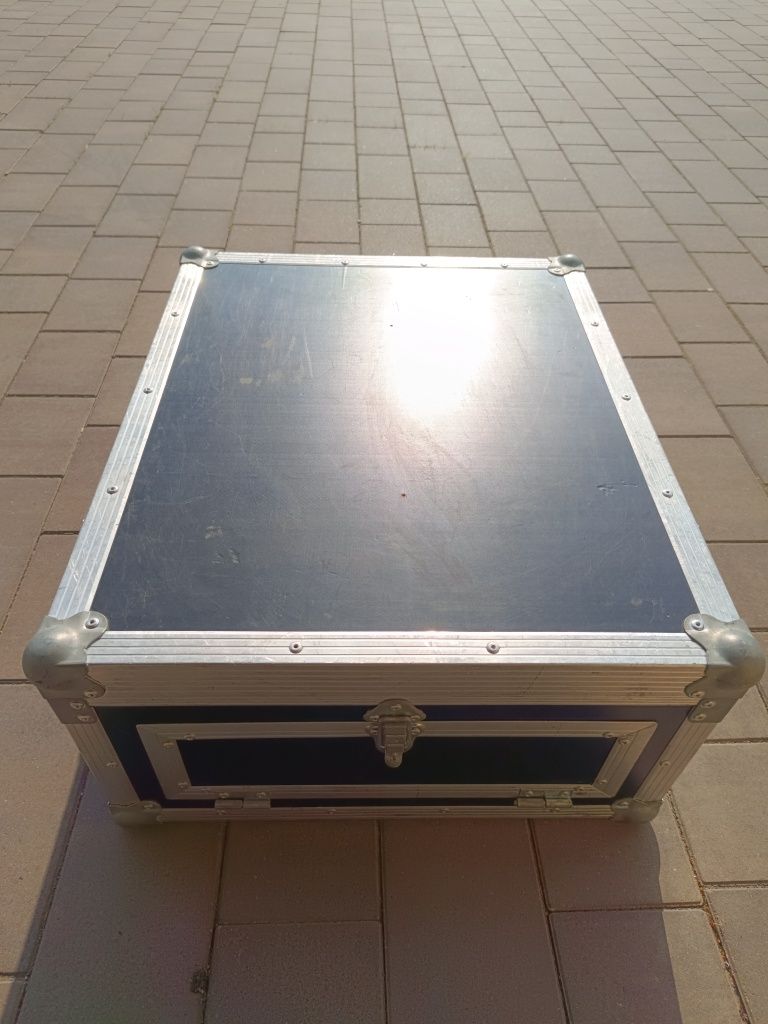 Allen & Heath WZ4 16:2 + case