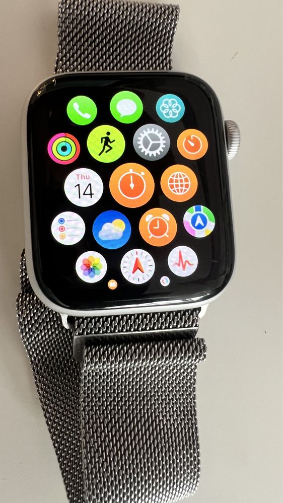 Apple Watch 6 44mm (GPS)