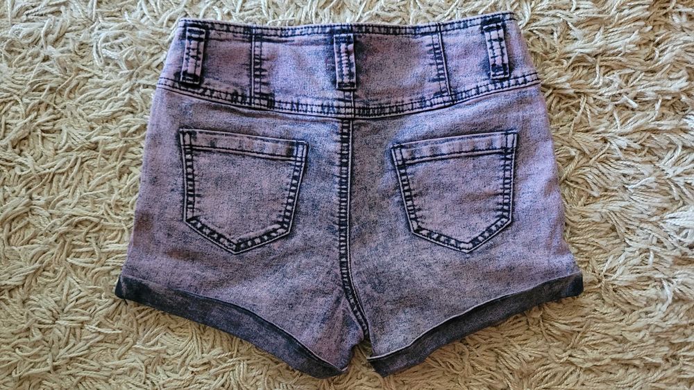 Krótkie spodenki jeansowe 140 M&Co