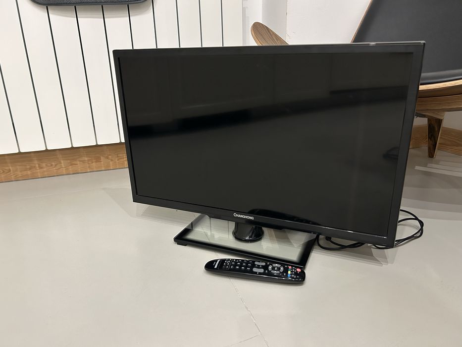 TV televisão CHANGHONG 28” / 71cm modelo LED28C2200H
