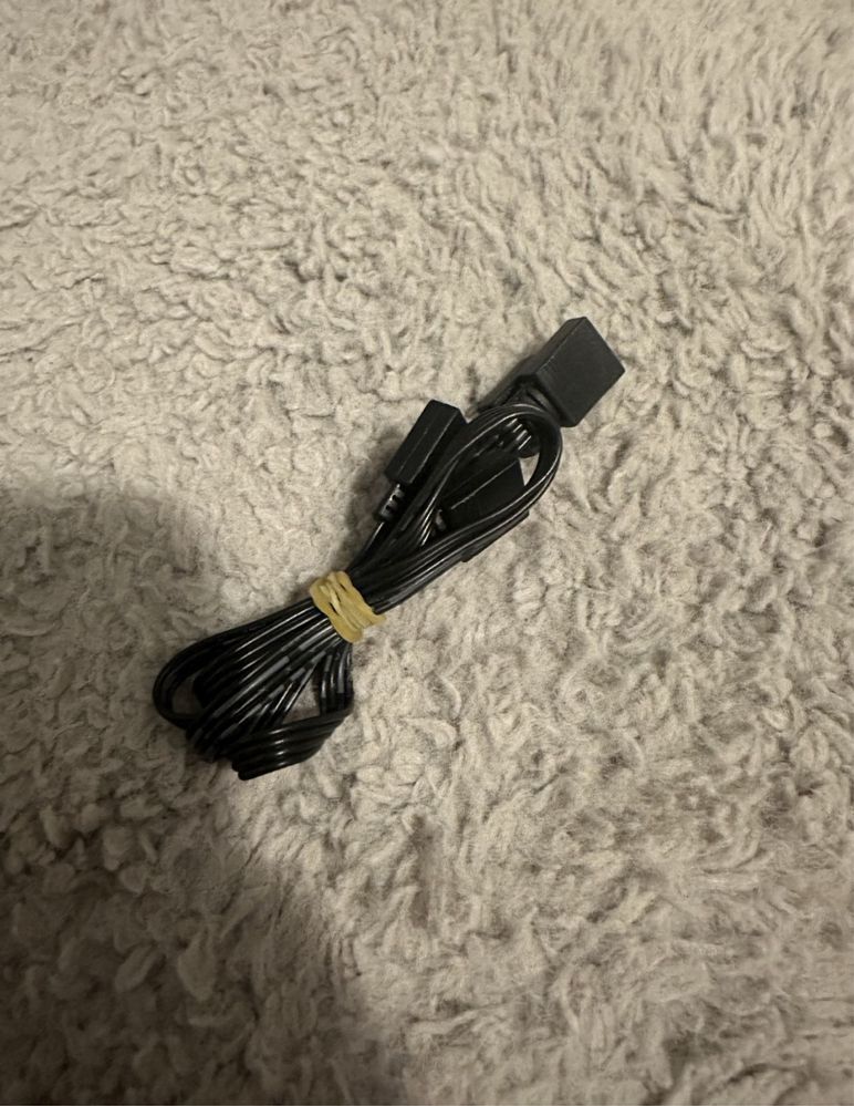 Kabel 4-Pin nowy