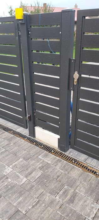 brama przesuwna, brama palisadowa przesuwna