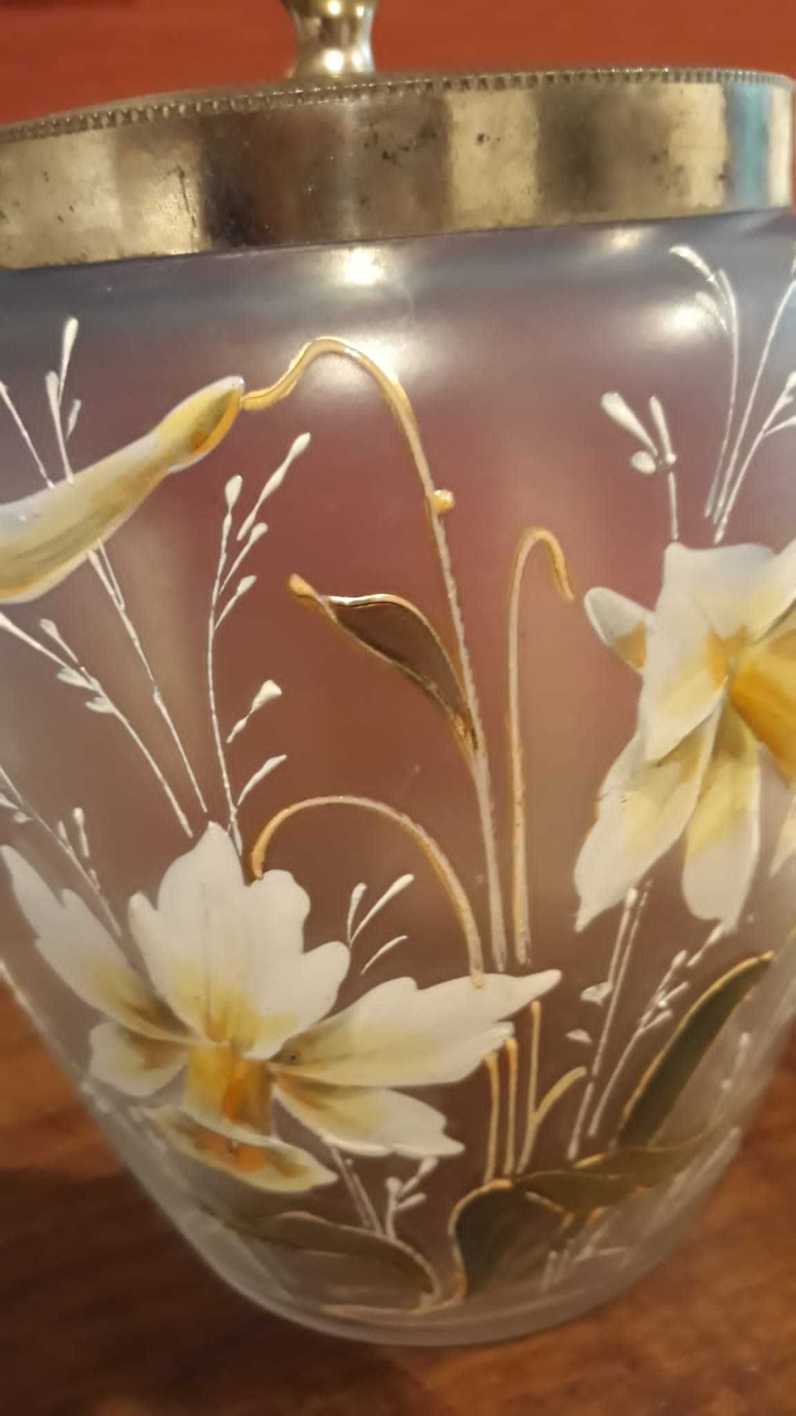 Biscoiteiro antigo