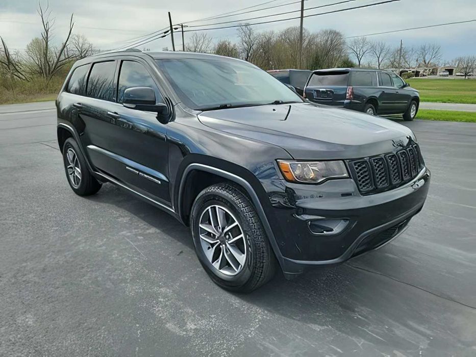 Jeep Grand Cherokee      2019