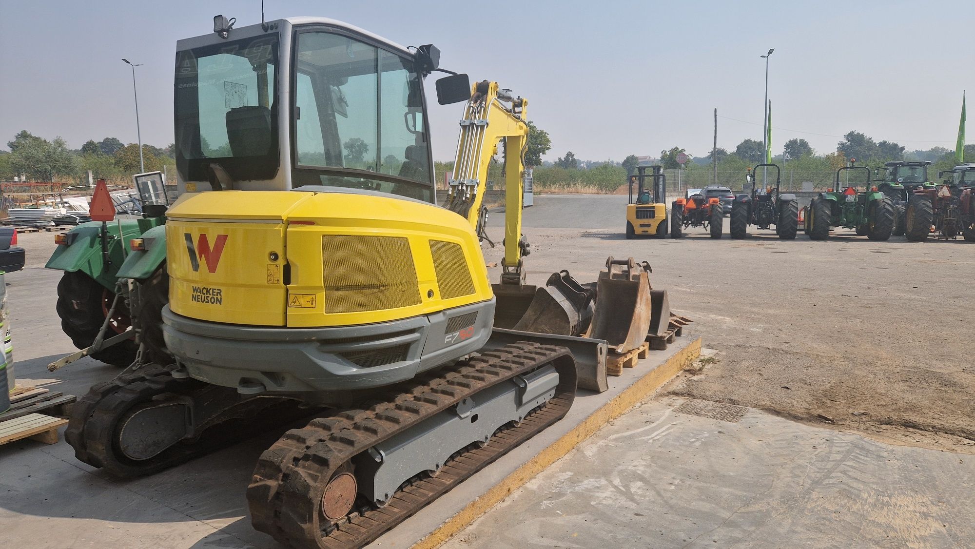 Escavadora: WAKER NEUSON EZ50