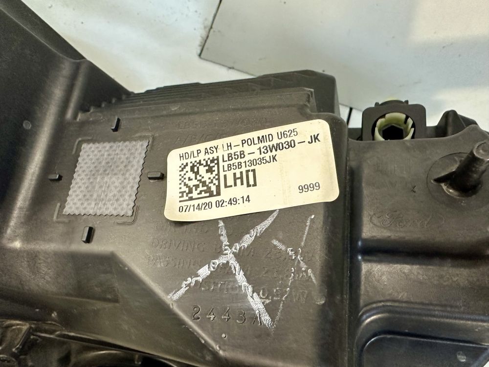 Фара Ford Explorer USA police 2020 2021 2022 2023, LB5B-13W030-JK