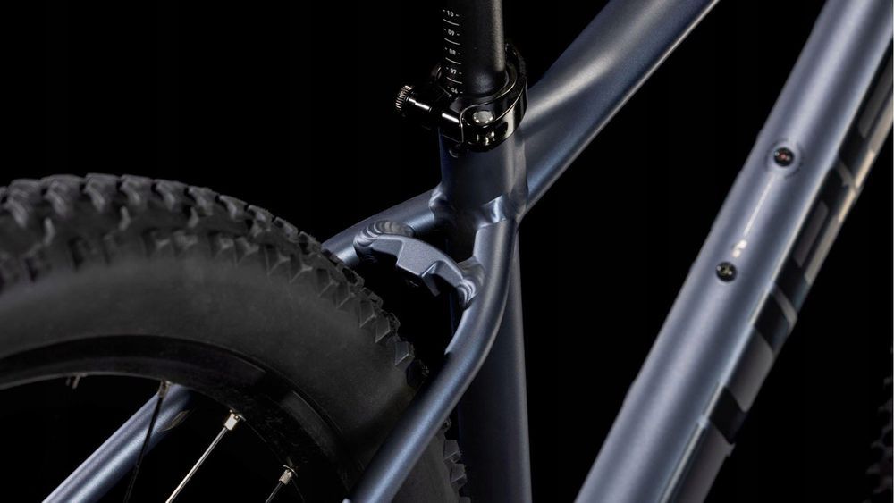 Rower MTB CUBE ATTENTION PRO Rama M 18" Shimano Deore 12S Suntour AIR