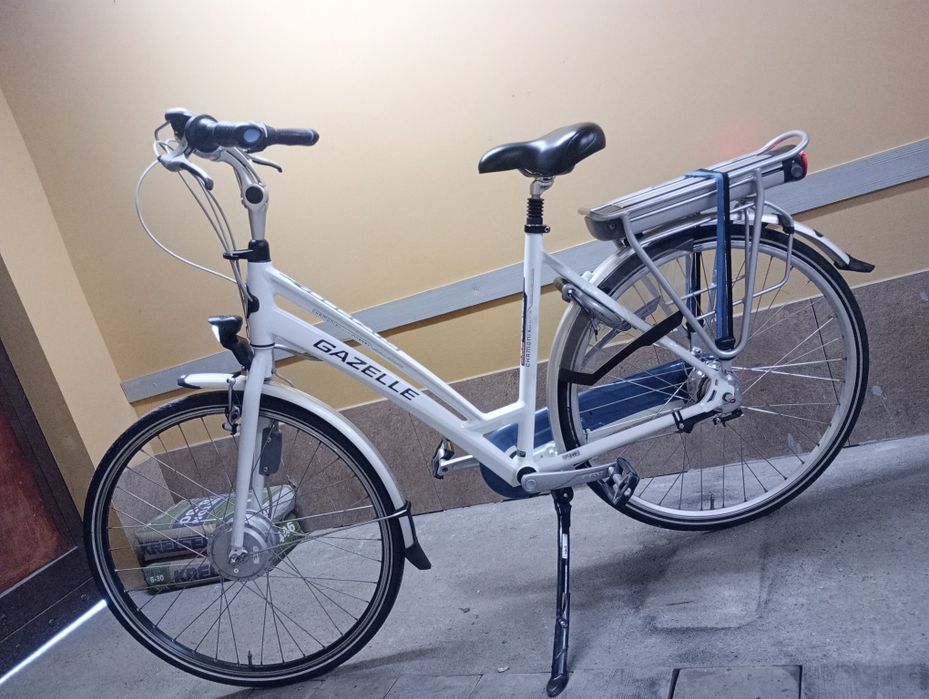 Rower  holenderski elektryczny damski gazelle chamonix innergy batavus