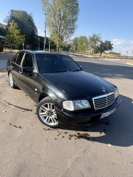 Продам с180 w202 СРОЧНО ТОРГ!!!